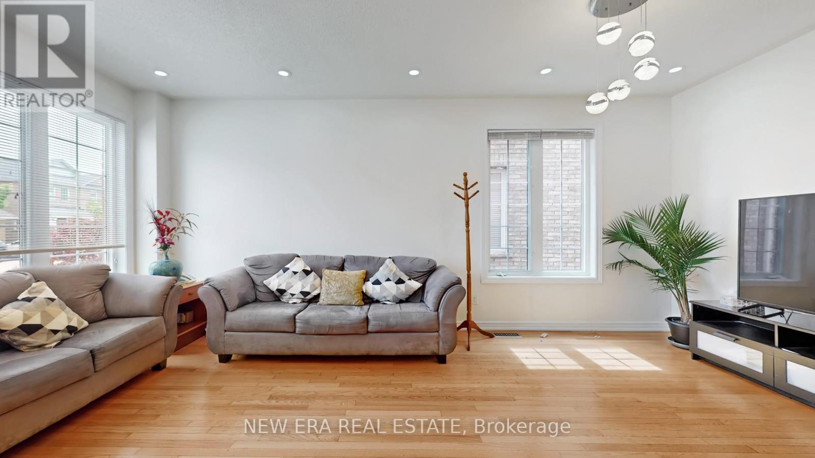 a7fe2aababd08bb9236431fb8035b42b