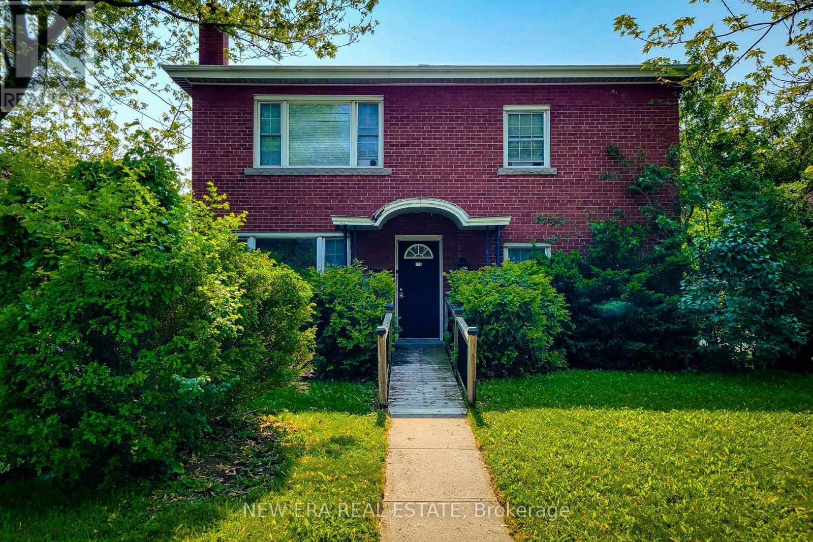 a81569850e03a4da85f874a00e3ae6de