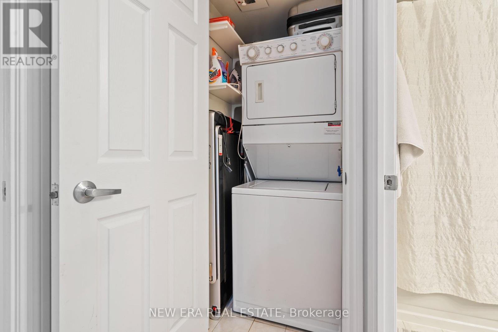 c7df722e41c93c23f9ac1a47a2377d36