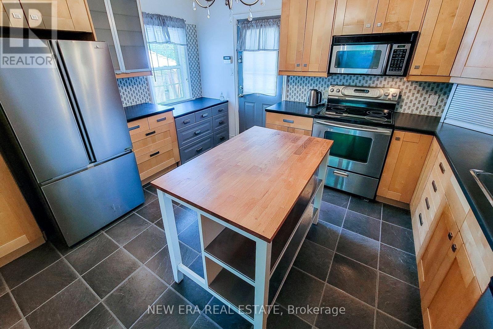 cb5c46e9d1d047ee9522e01b8098fb1b