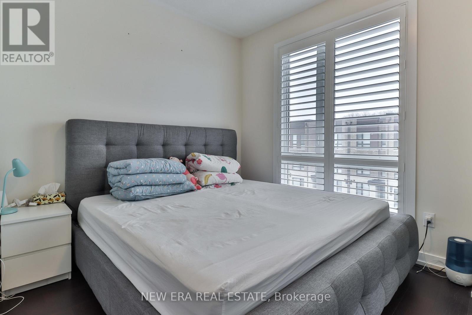 d1ca18493065a1b76a1ef2107a00009e