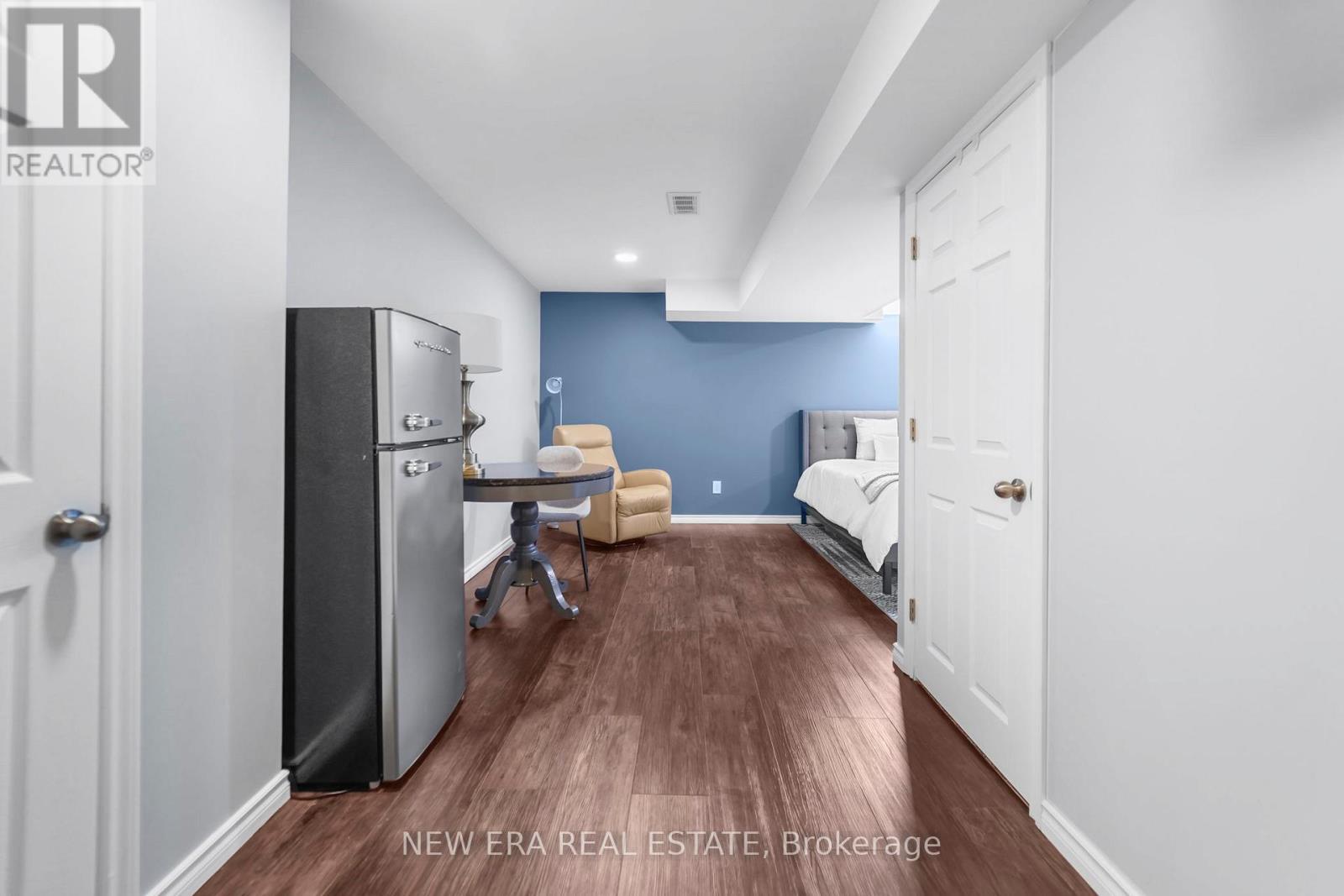 ee9c2b45af2165fa5eedbdeb4c9deacc