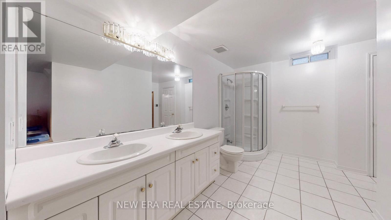 ef8e3161aceb12a421627df96a10f9ad