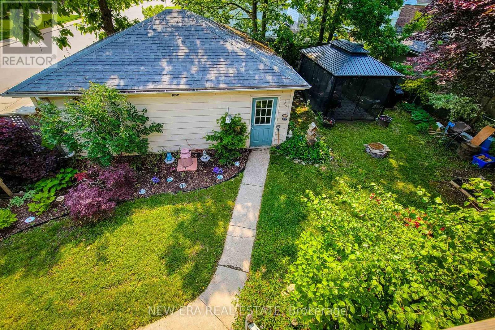 f02e11d7f646580e41524b3d2928c9b1