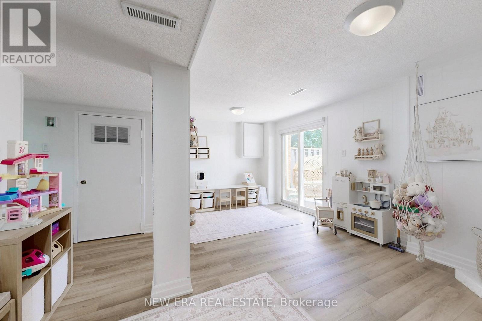 fcbaea888ed289f8bf0883ee5c154b83