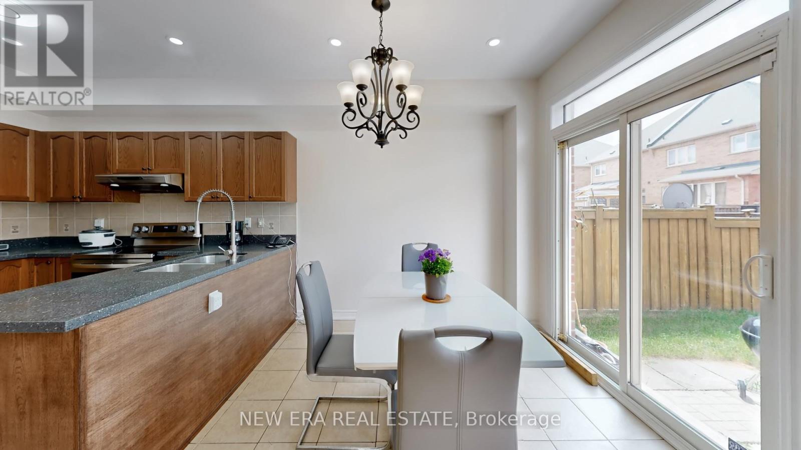 ff7993cc4aa4e01dbdca034b21544cf8