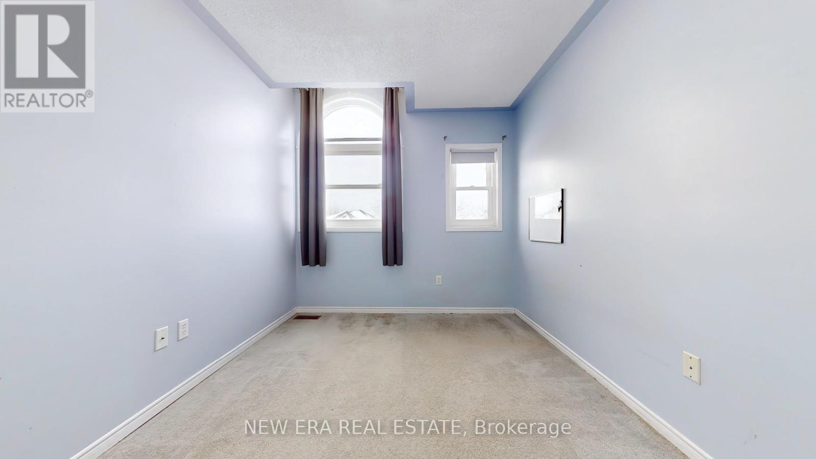 1471a61fca5bf52e852cf63494a5bf4c