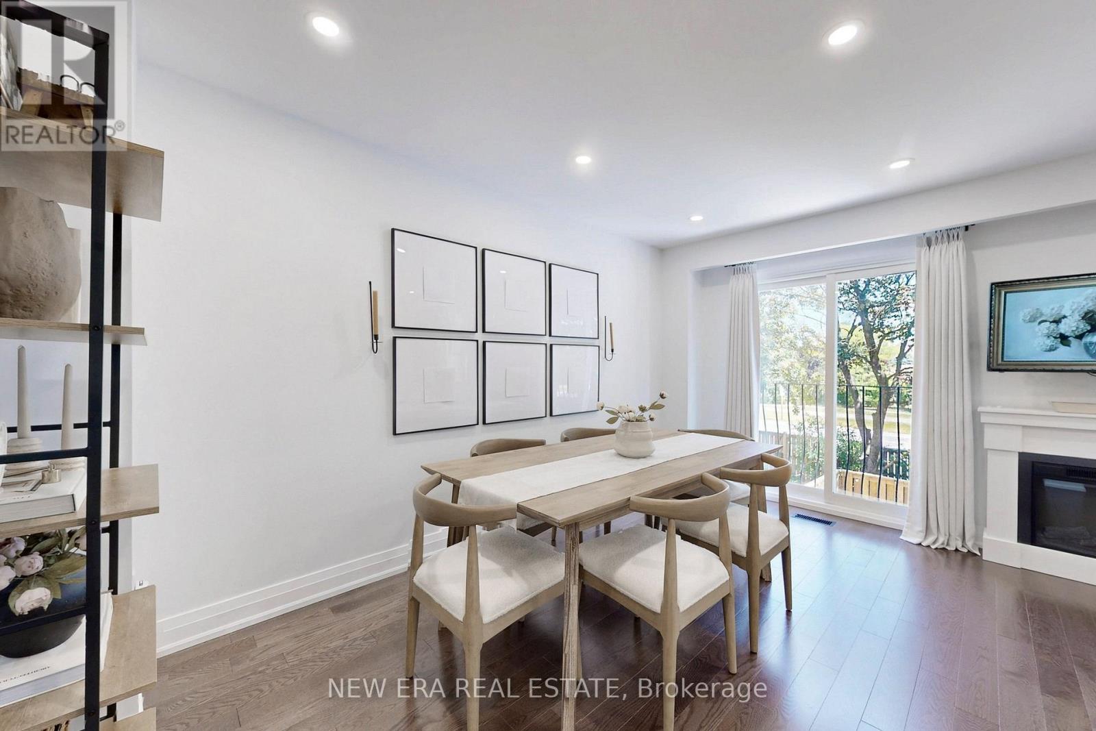 19b752dbdd83fc8a28ec4102601ff8d8