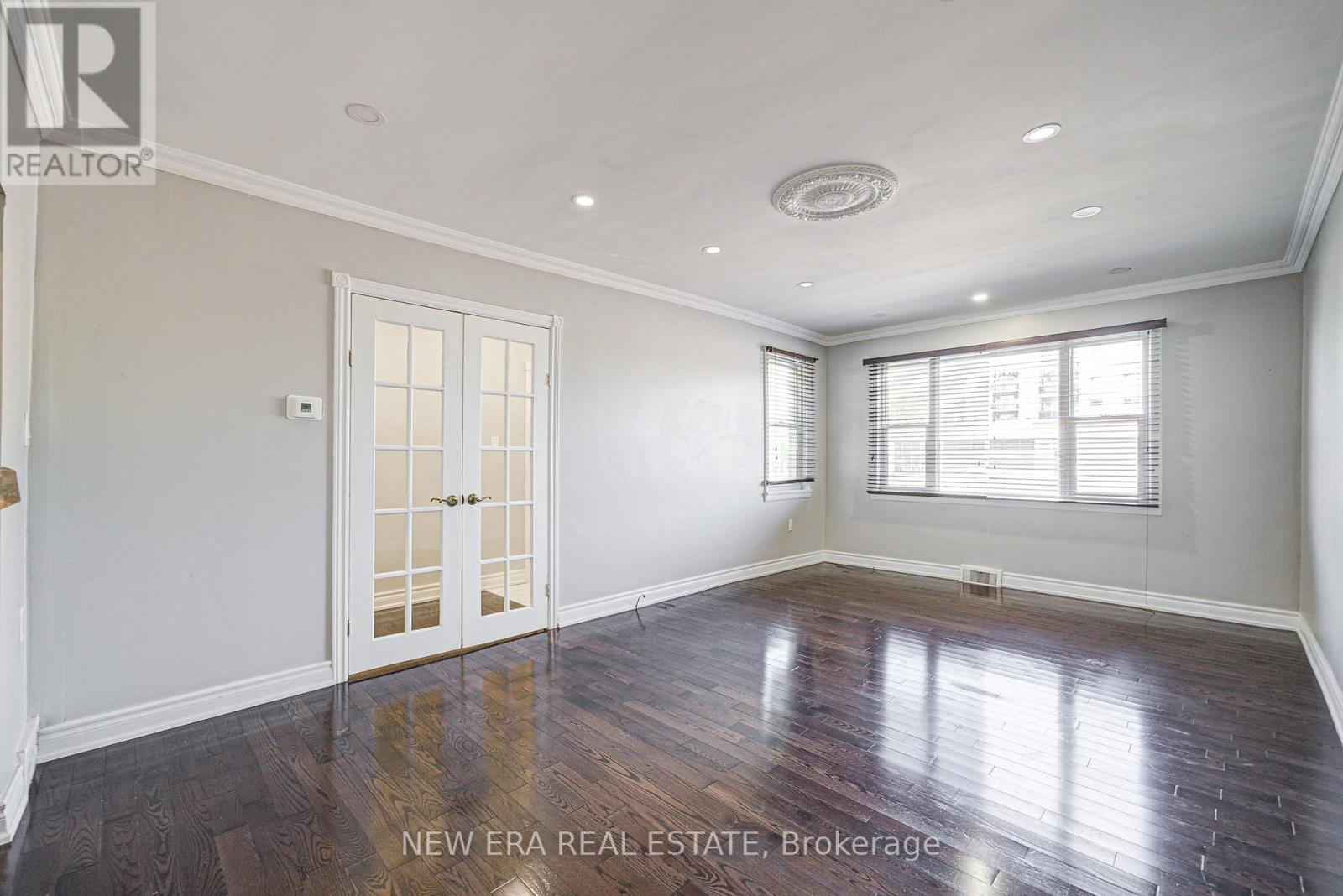 245f78f13464828ce5a567bc7040b1b8