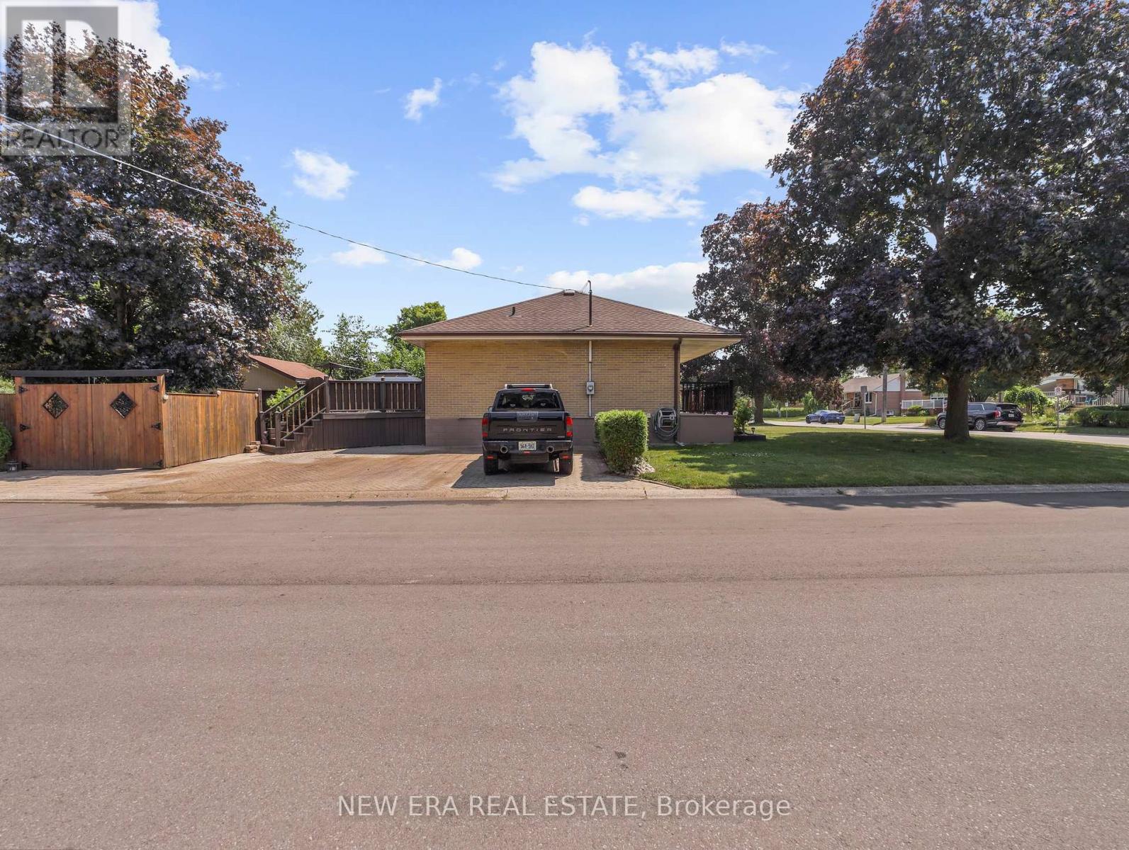 2815bf23bc401dfcaca8c855b5d81a9d