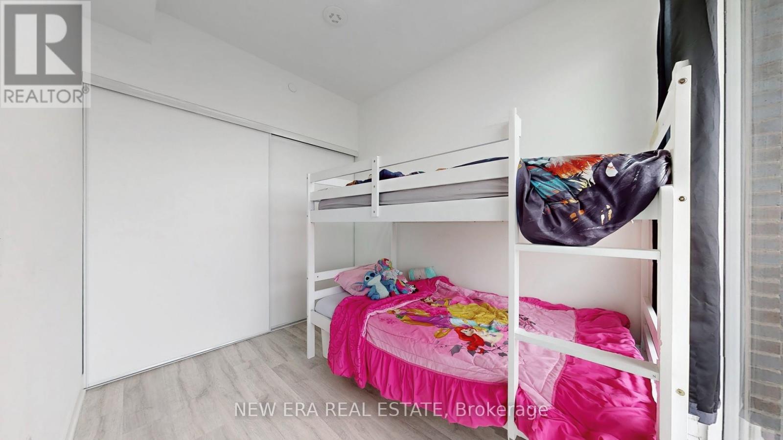 2d38731bc8297e14753d34edbf0a7ae4