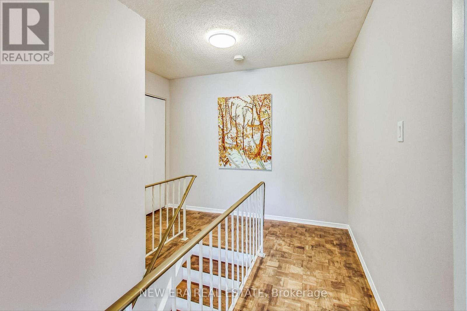 3557faca1f44511b89a5a4ffc8a3638f