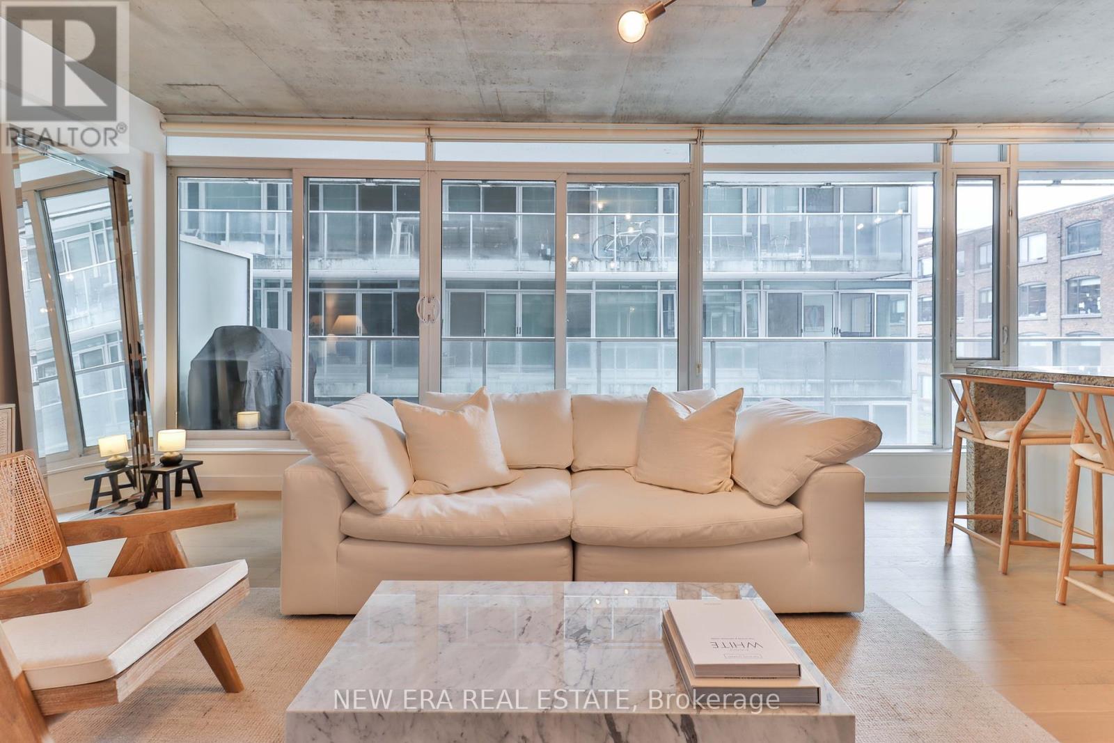 42343c4f05d7e4fe9ecb81219e389a1c