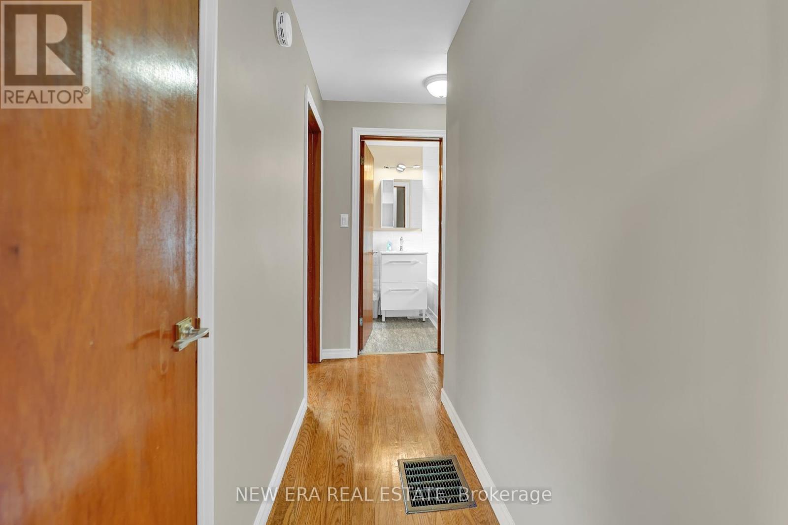 463835cd83b9d61105869c860e39f337