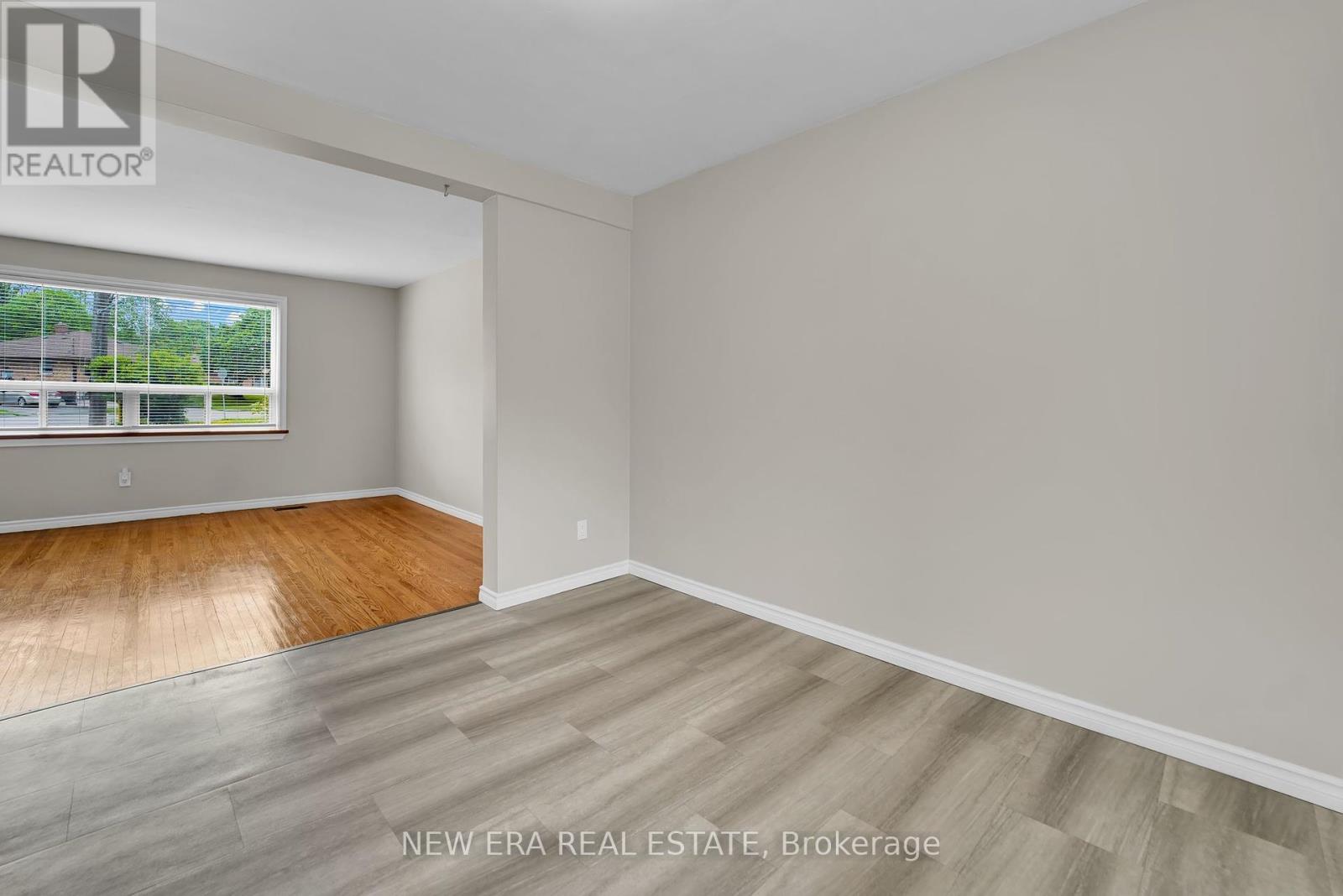 49c4ecb737214676a9c762ba51dd903b