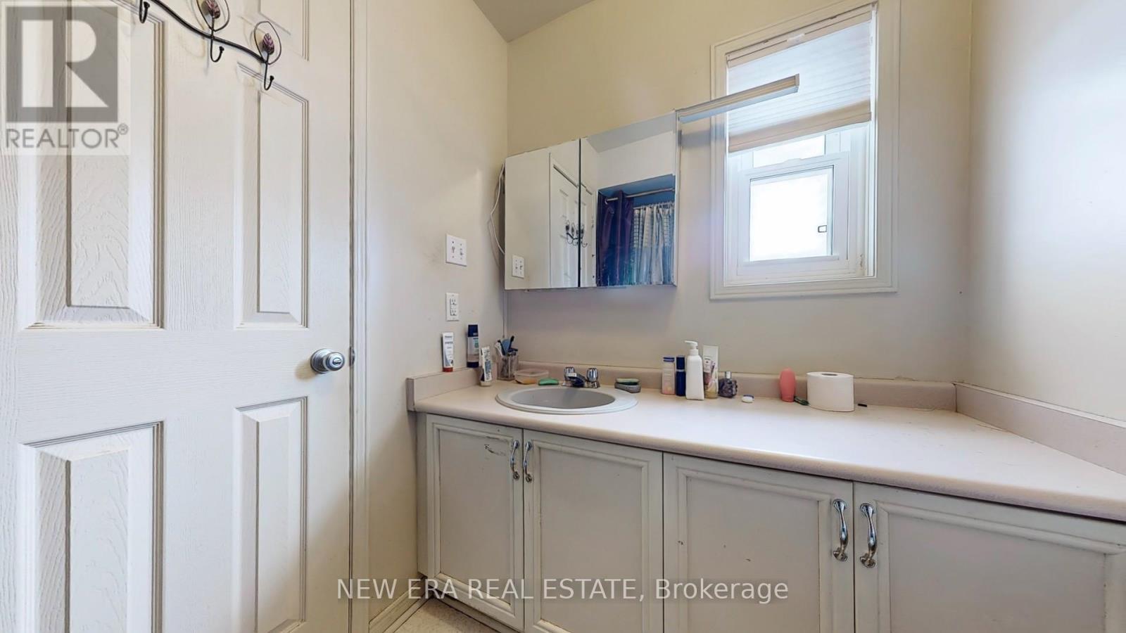 629e874e3eb37578ded112c094aaf01e