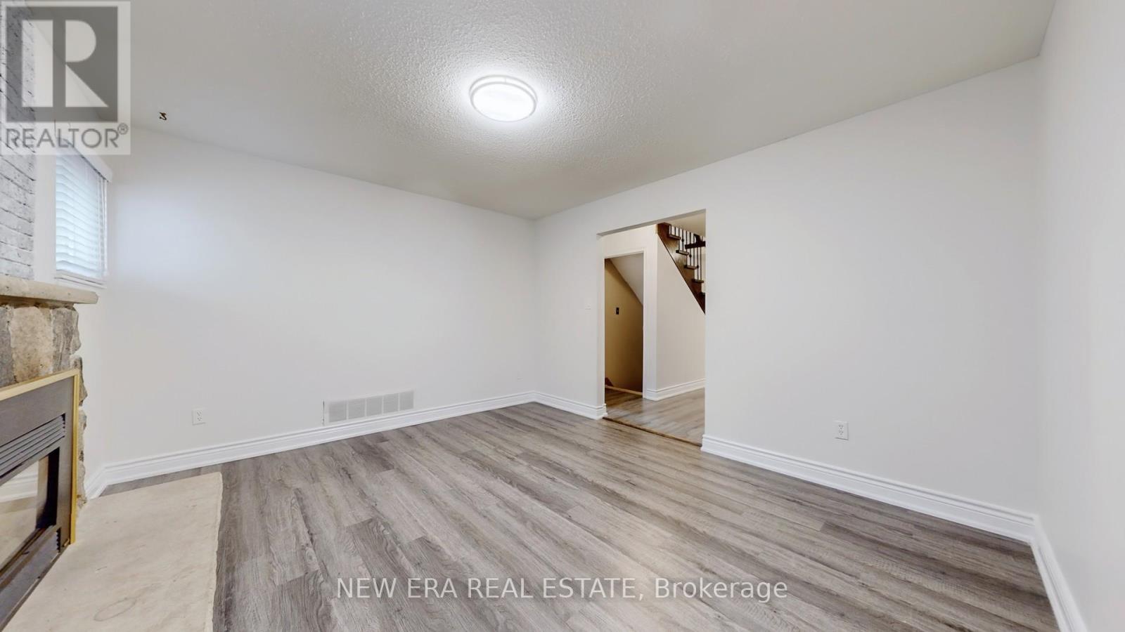 7401e55dc930308ee174c9a392327087