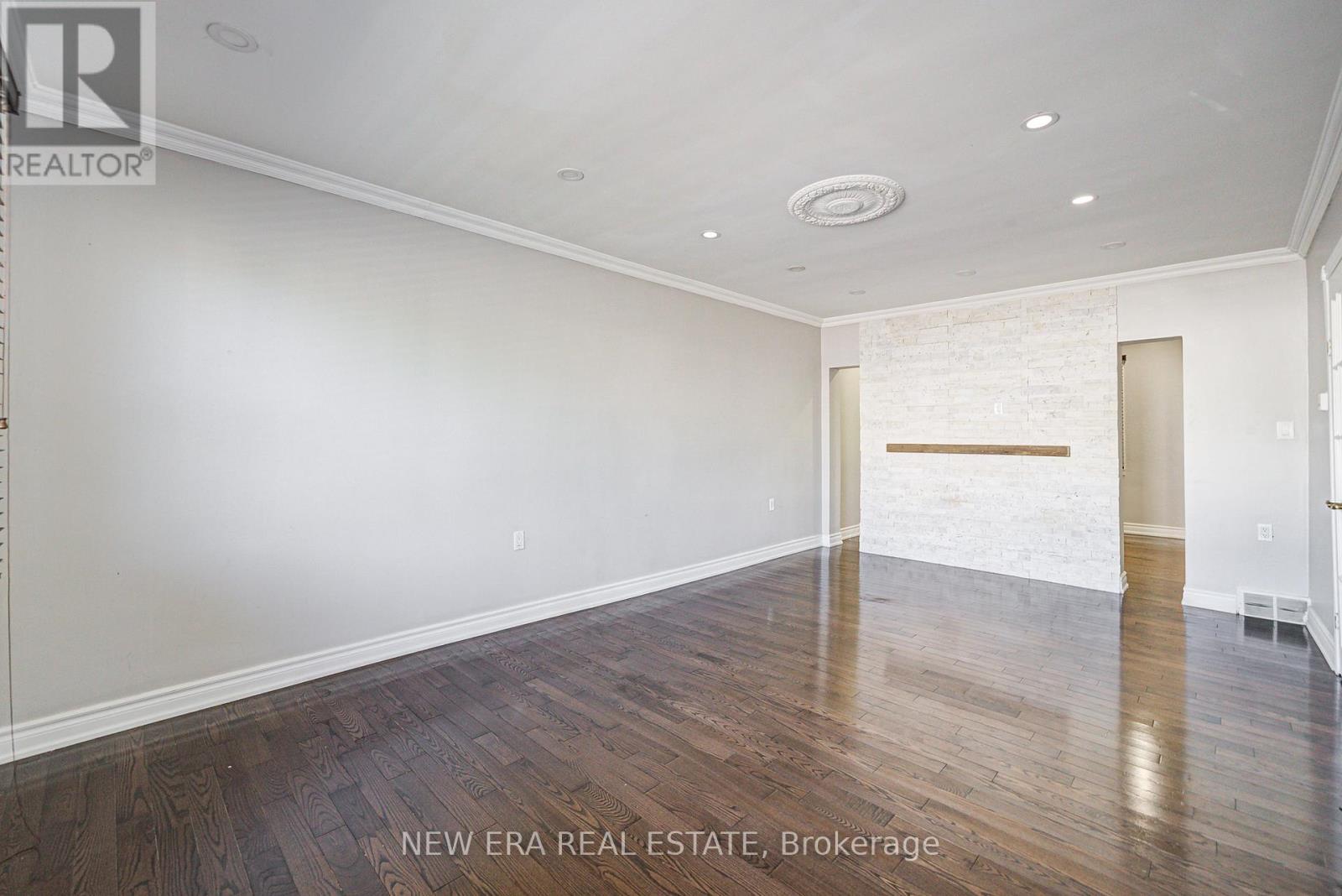 76e0a28fa6668667f16eb78ef14f3ef8