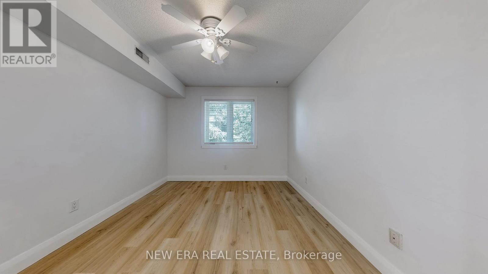 78a3abeb2e776113aebb1c24d8558cad