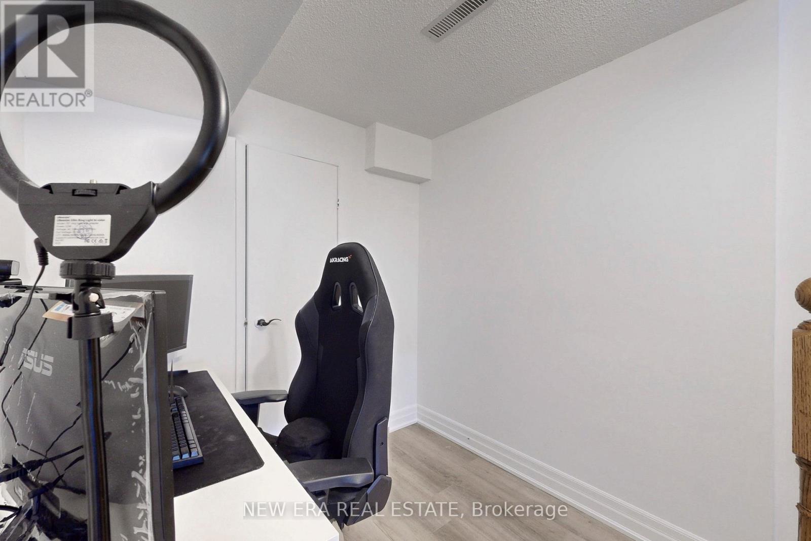 8653e45ee2752e4568c3b0282e691291