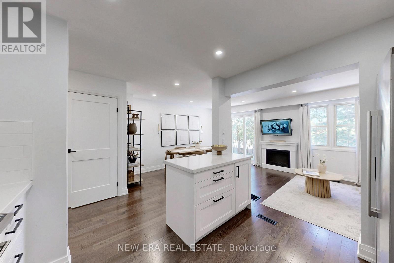 90fb8fb1c71def0a9c40deb6554bc198