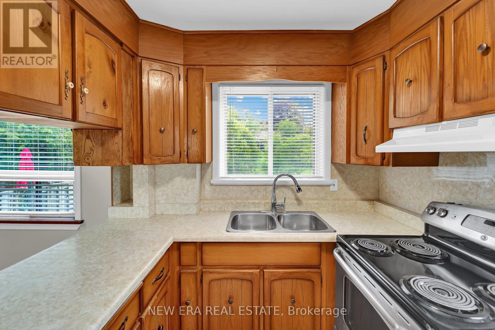 97cbf5d8b3f8c0da154259dd49058311