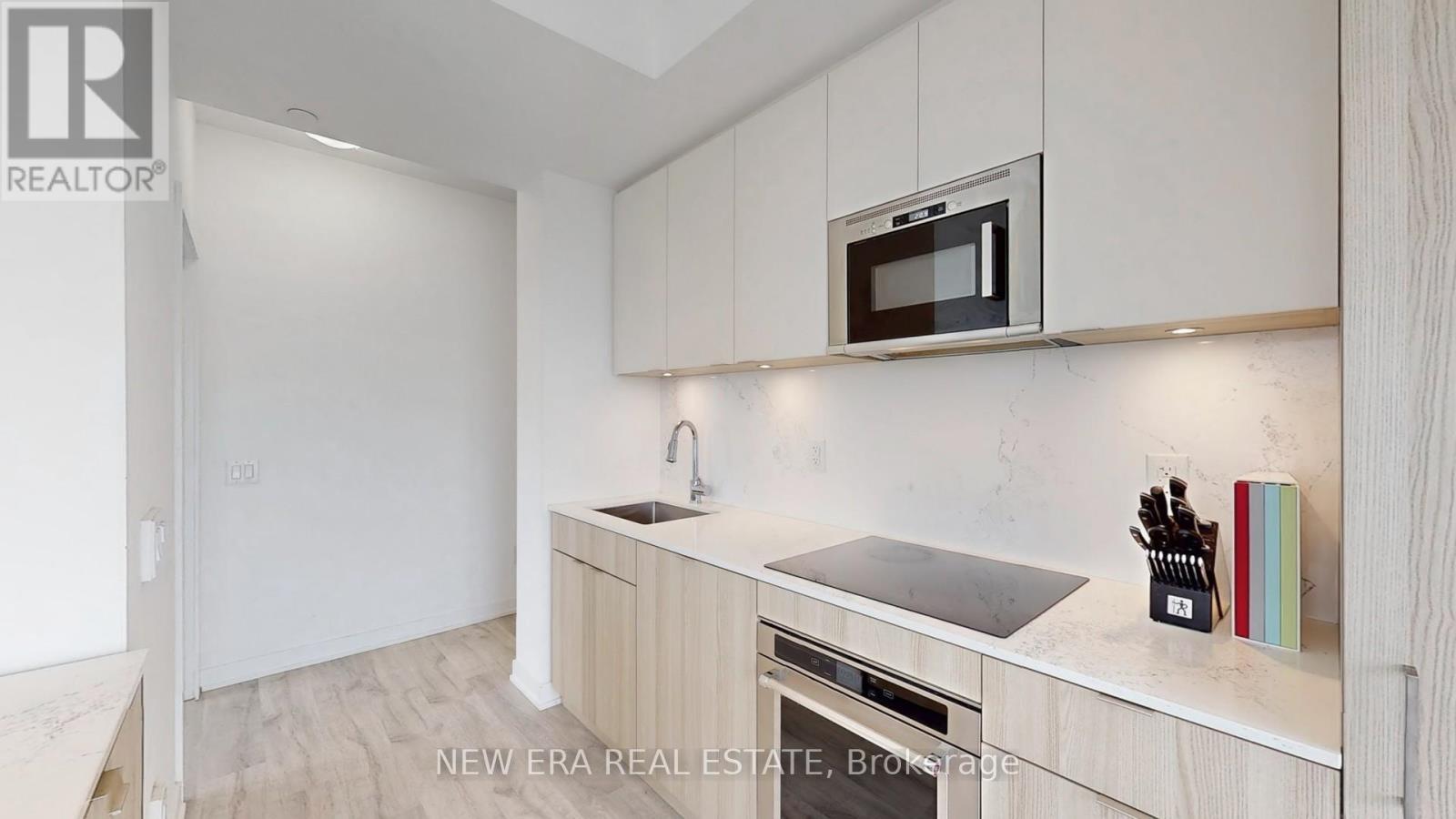 a27aa219936fa9a47e570aaf24990641