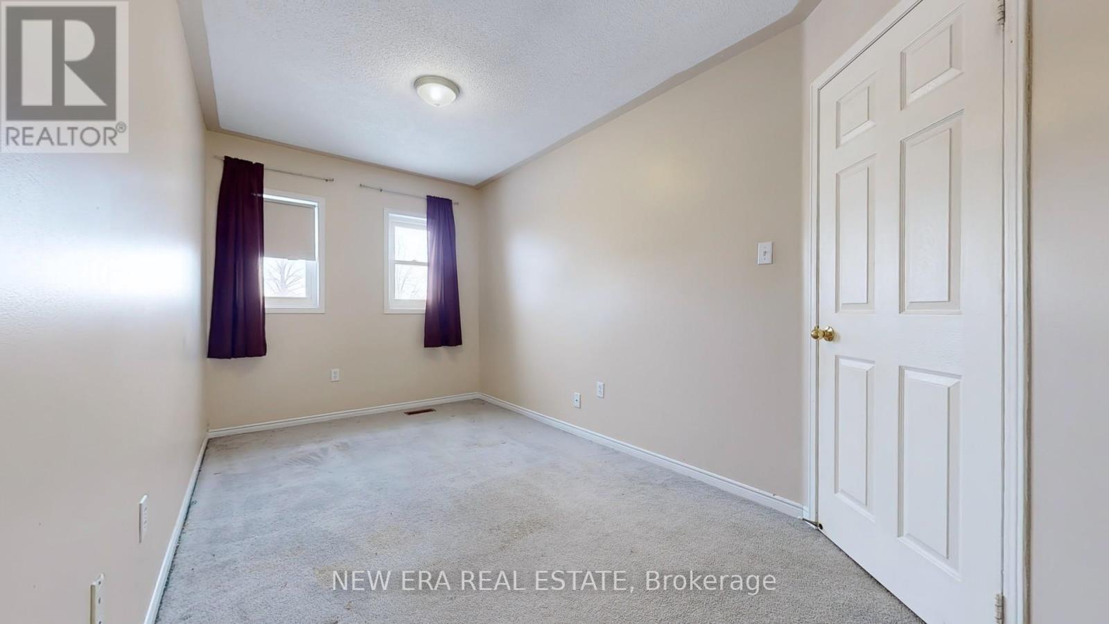 b12acc7859a0284509c956e8f3050f11