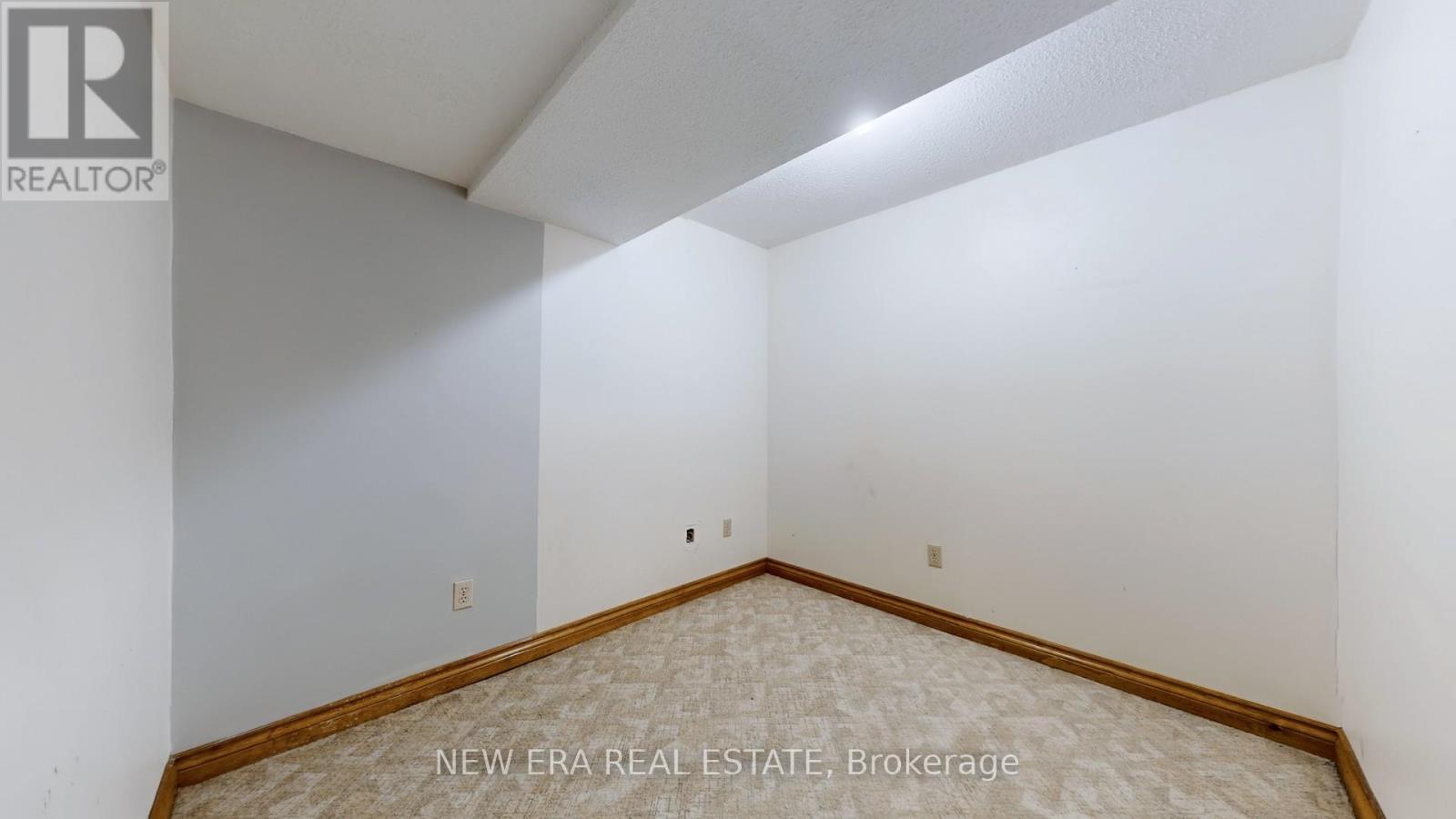 b6d9d7d0841fd9d8db3b97a505363492