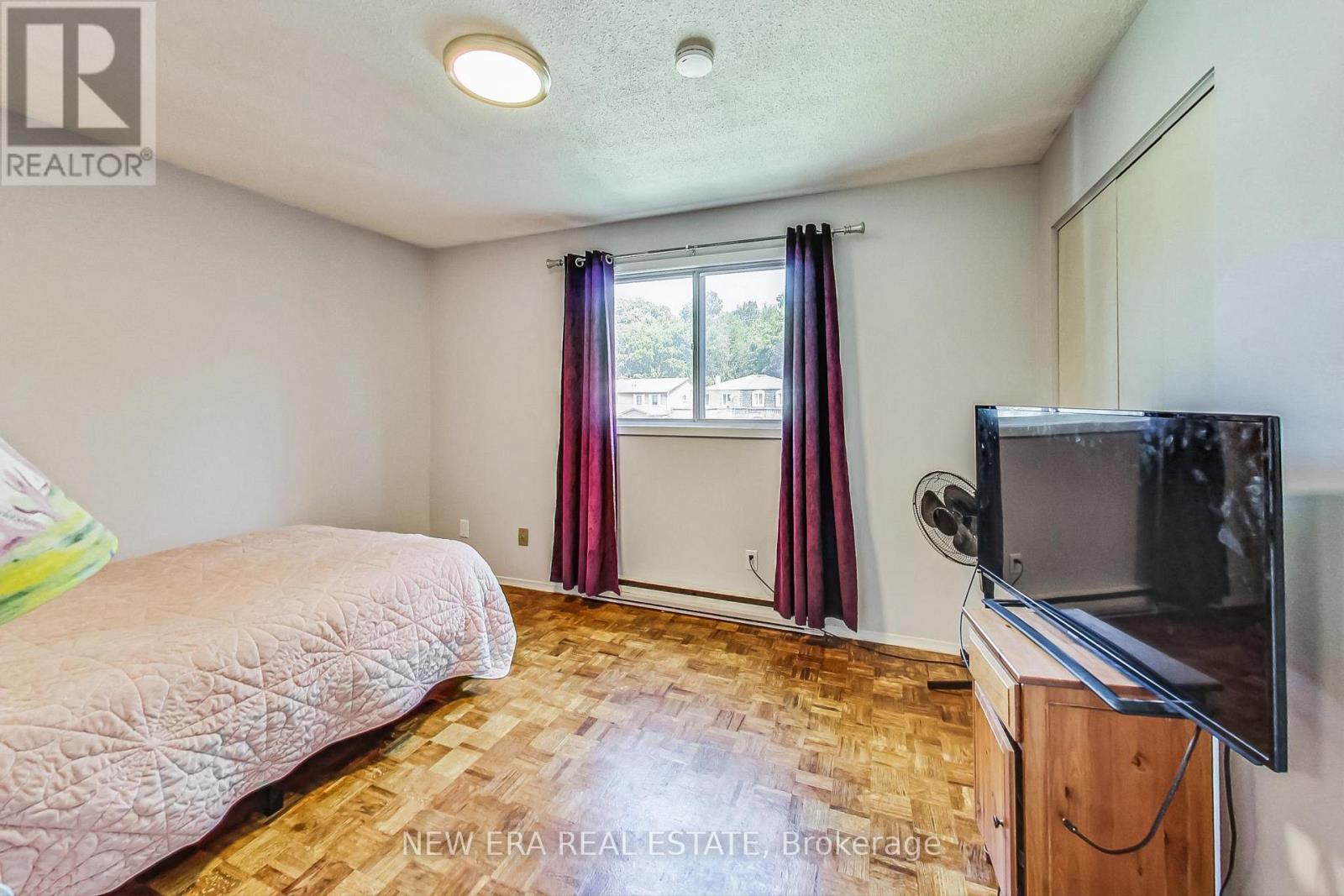 ba97eb38e60d3ebb80662b9963f8b08d