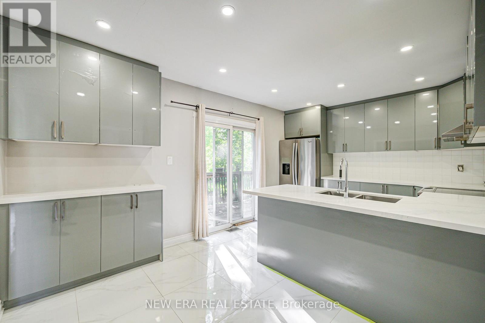 cf4b51fa35b4b3cca8ba91ab7fd108a2