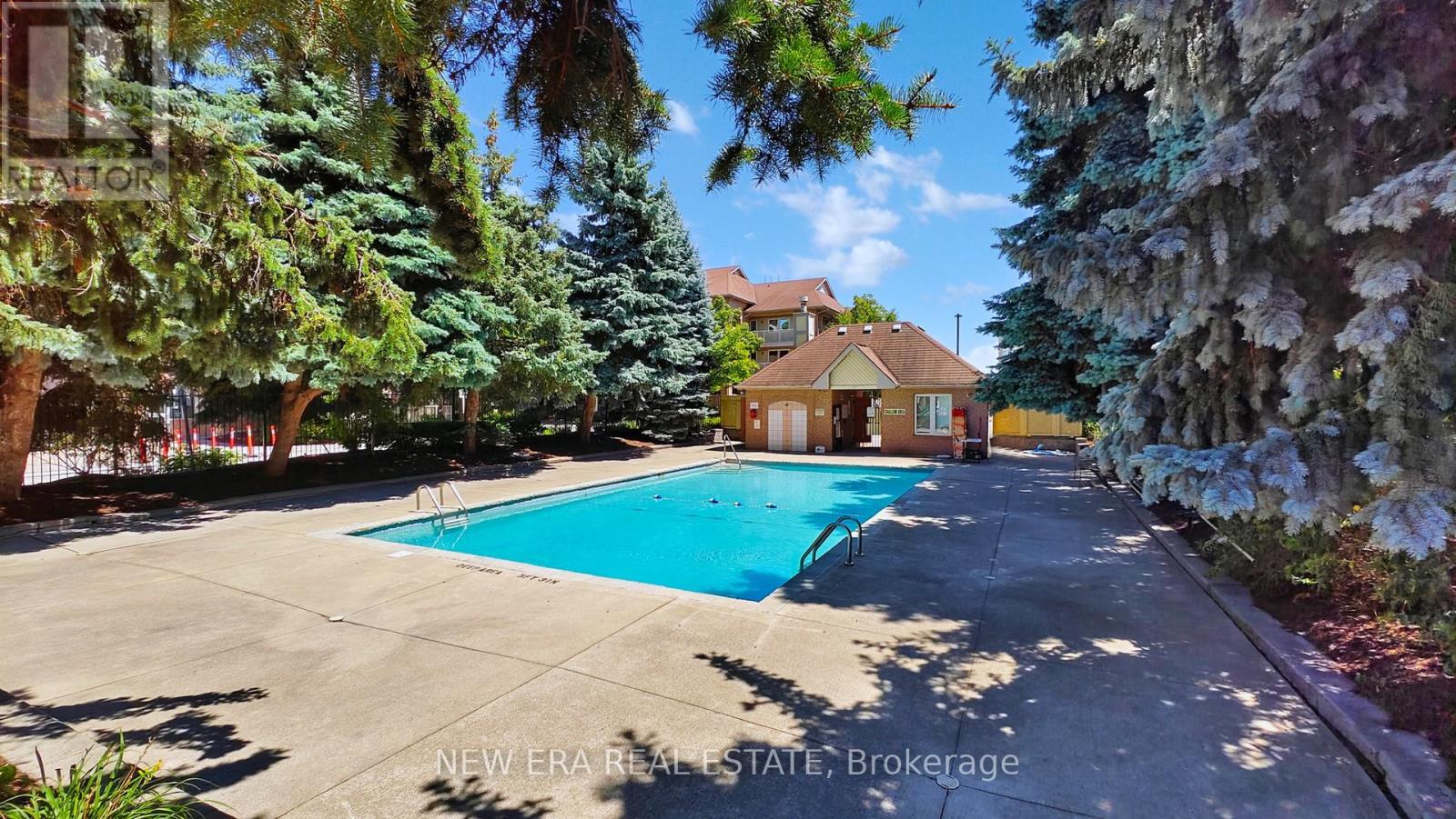 d98573e64344e1946f4a7ecdb30d1450