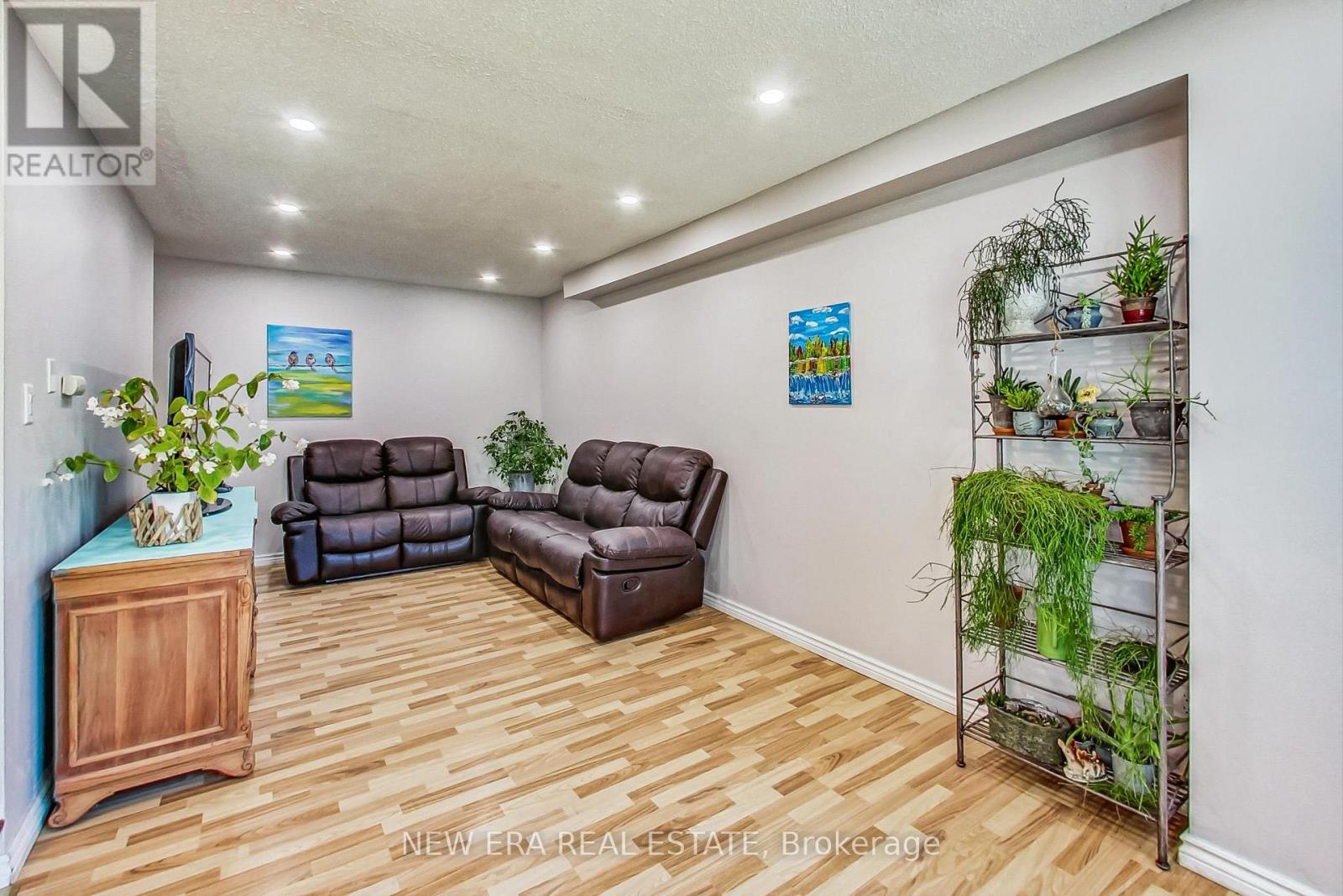 ddf86ea49fed4a5e72f5d03ff676b4a4