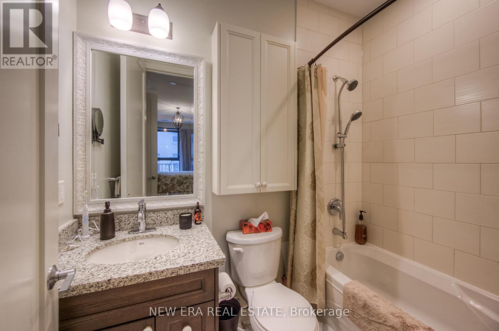 e7c843f1a6b43cfe634697d20c7bef33