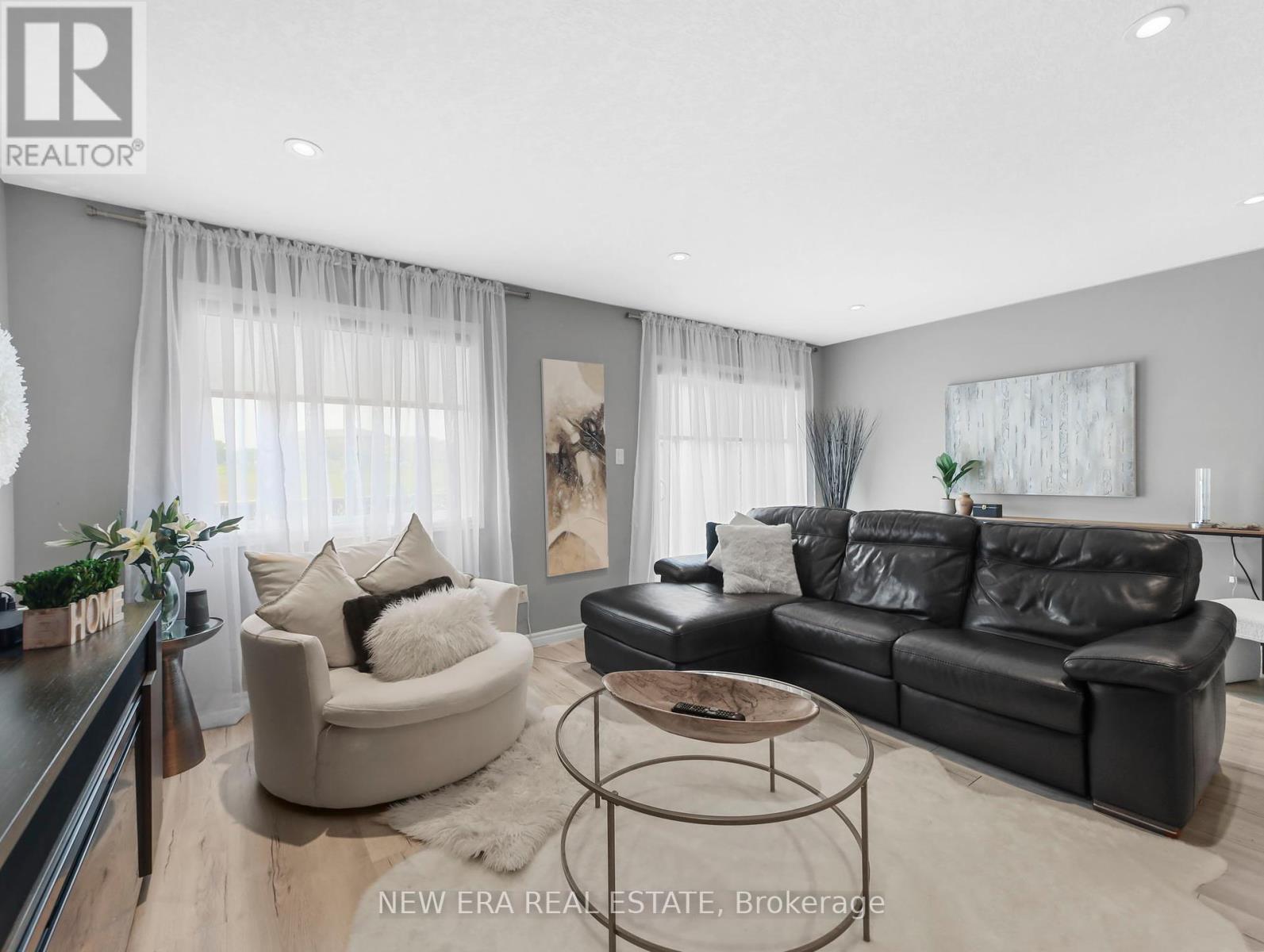 10054aae64914277ee154924ae2a1908