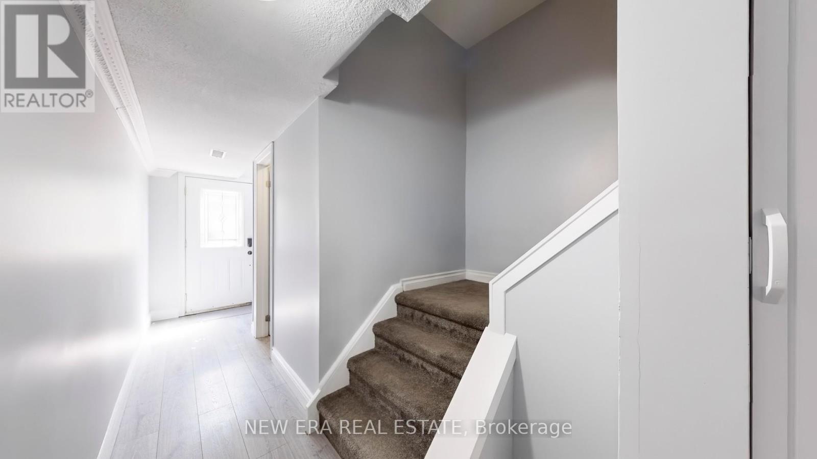 83db1b0568384280b59917a836fbf881