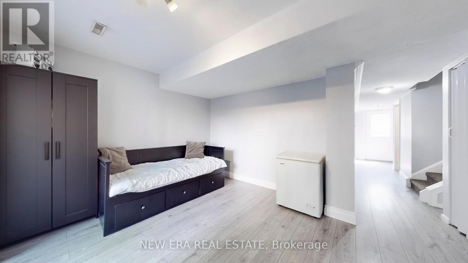 917ecc4702634bd4fed97b16665648d5