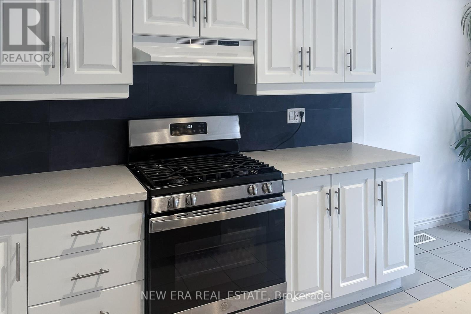 9ed3cb060be6ffddc2619eea36b66f78