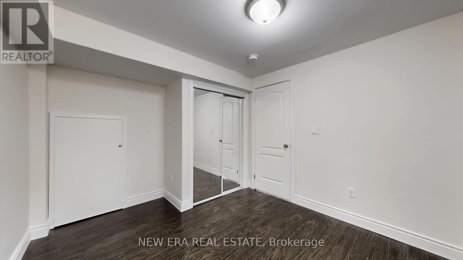 ccc2e4f183a25c238425e12cefb0d1e4