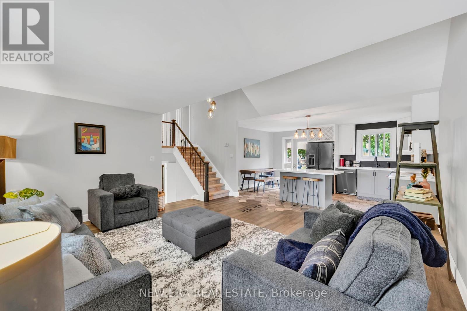 d3ed33dfc9f40f4c9261dfd500b85ce8