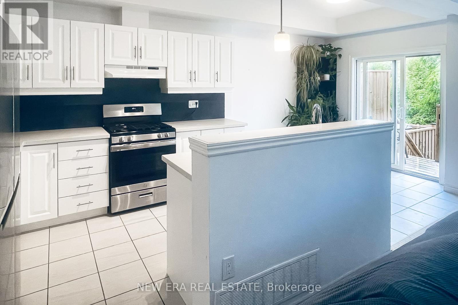 e88b382a6b25937c4f454ee7d8d06c99