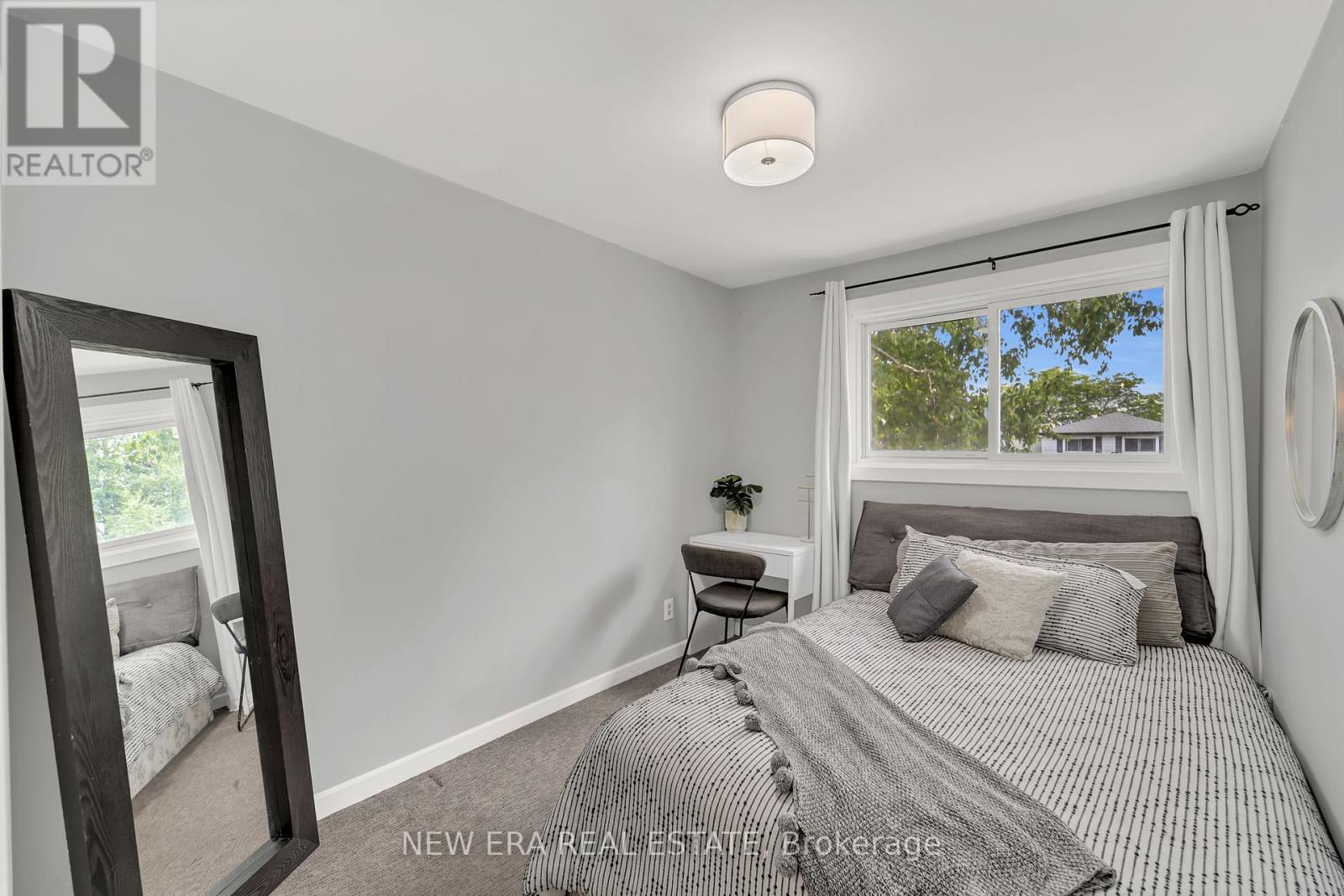 eb102cef8a4d5618cb1956989b0cc795