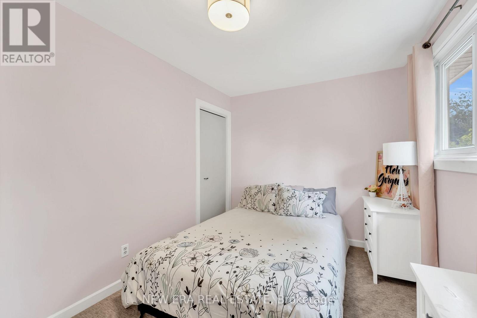 f559e599e1bd323405199c83f1681f11