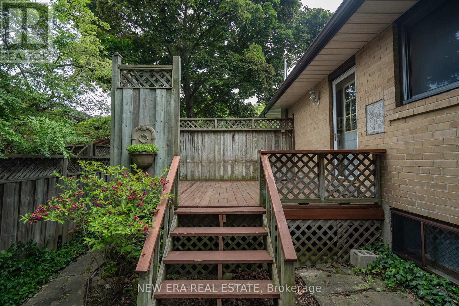 2b01e28dd3fa6facd61df5bfc5855604