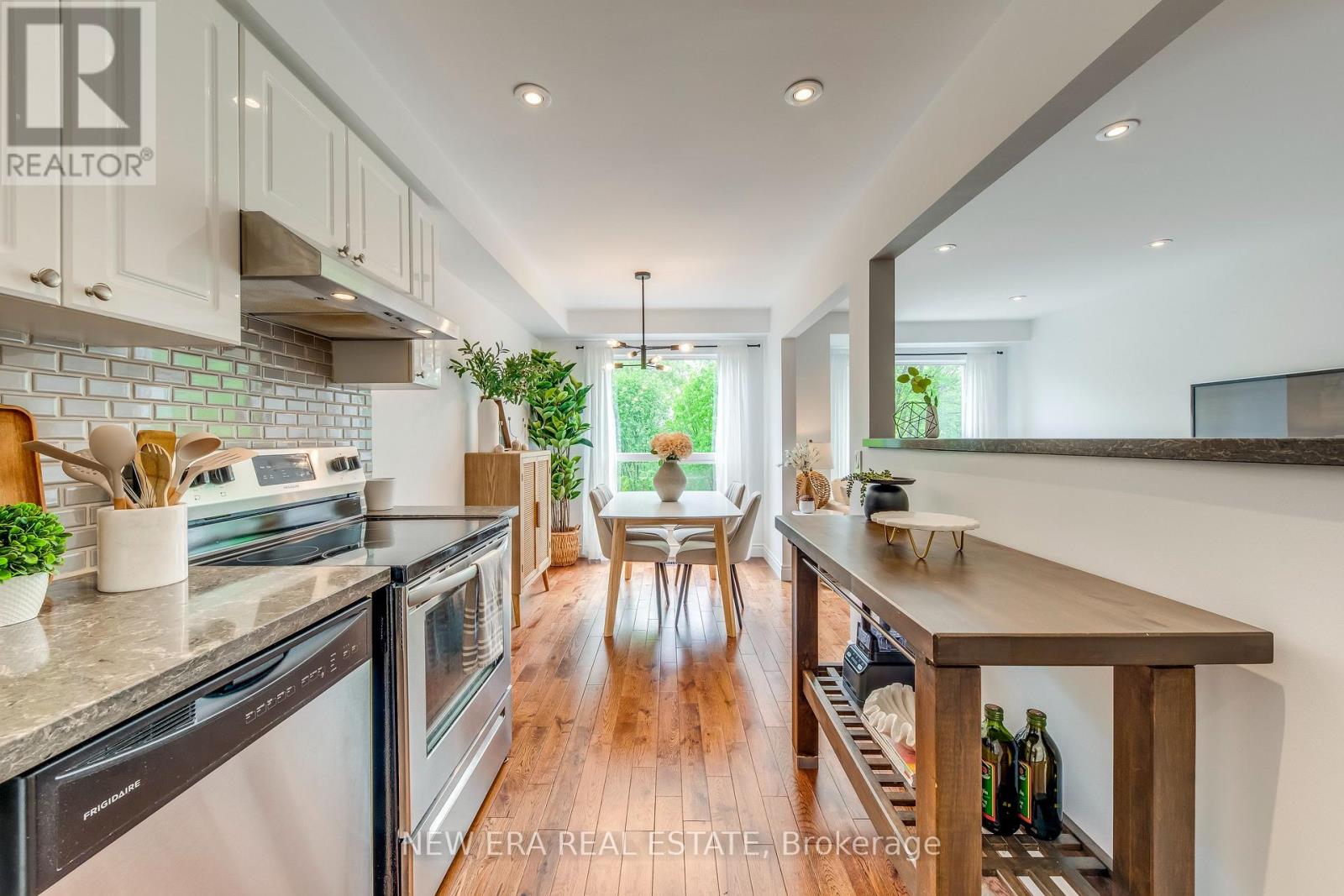 2f9318b9fa4219f2ad4a5f5071927617