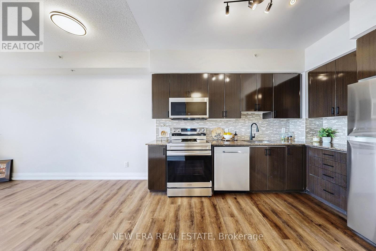 338df0b7fbfe949a28aba5642fd5aa6d