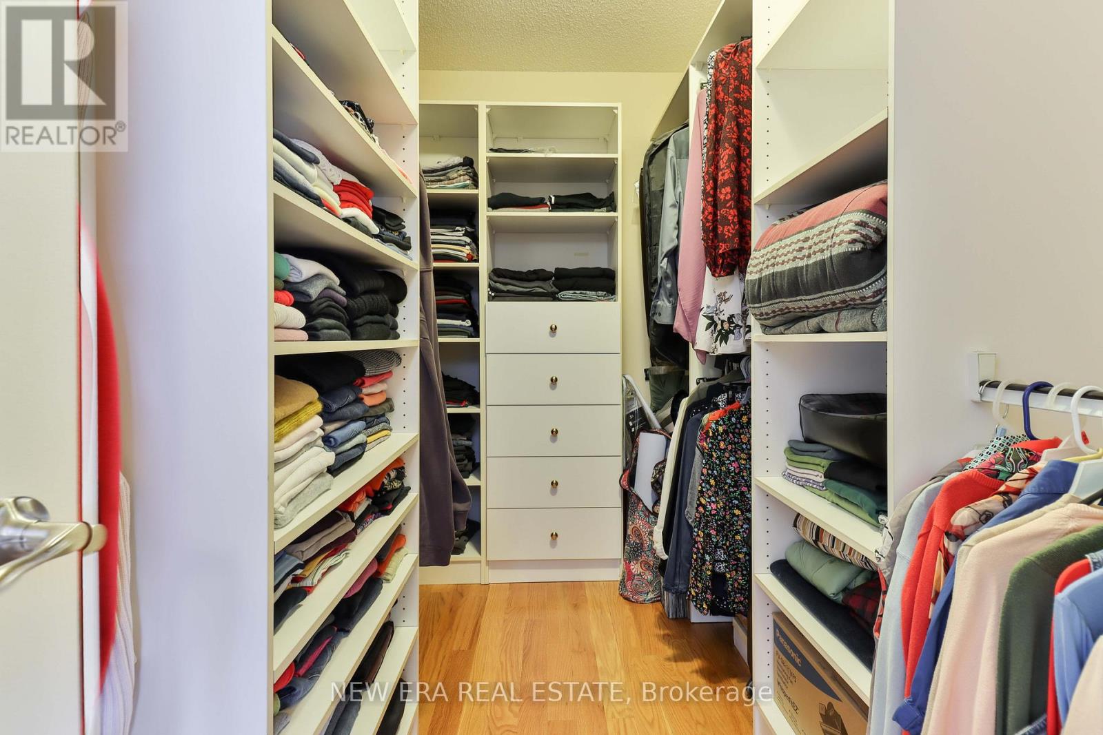 440b0a11caa3460a5d6000fd4d050aff