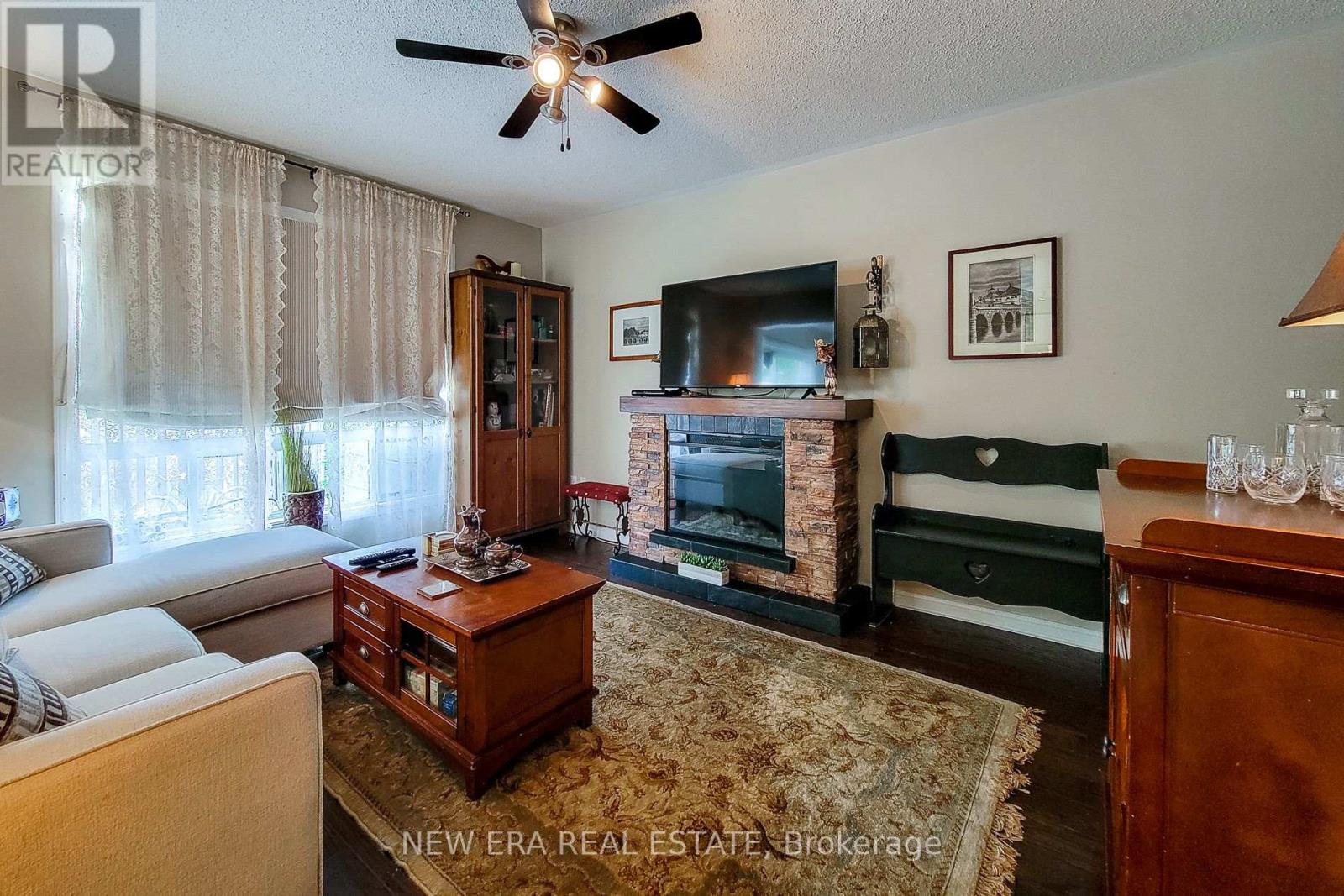 4879fefe652ff91a95be3e7695f9ba7d