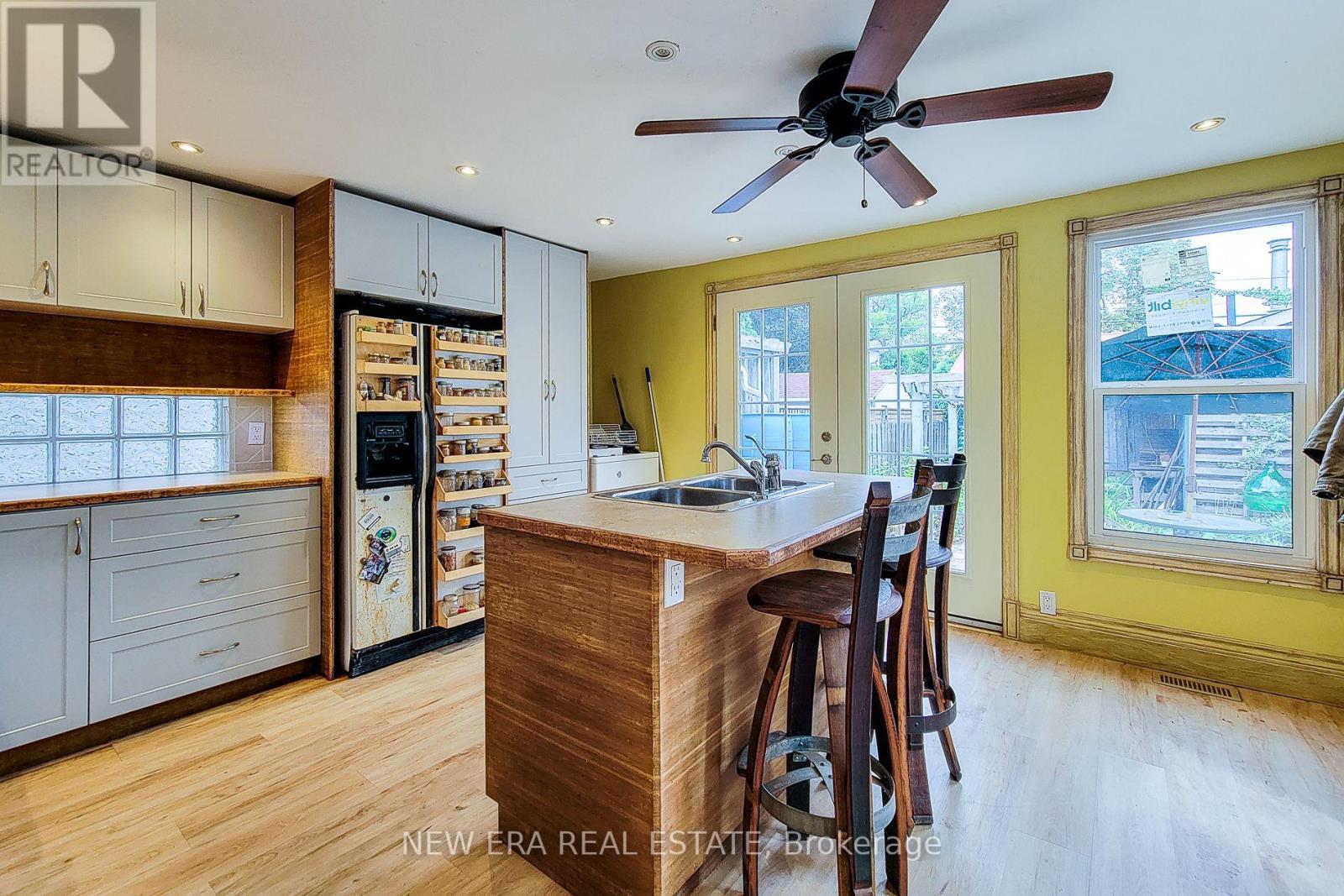 58f8d7f1441c166925b0fc84c92dc752