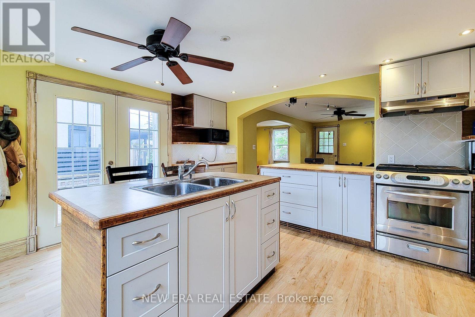 7f7d9c377ed14192ccf930a801abfb78